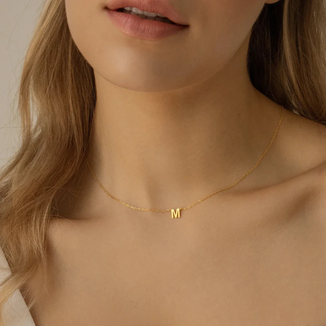 Collar Alice Dainty Initial