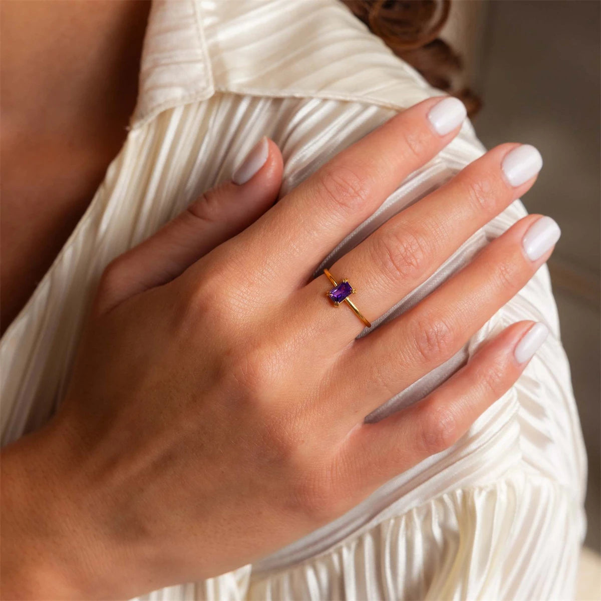 Anillo Emerald Cut Birthstone