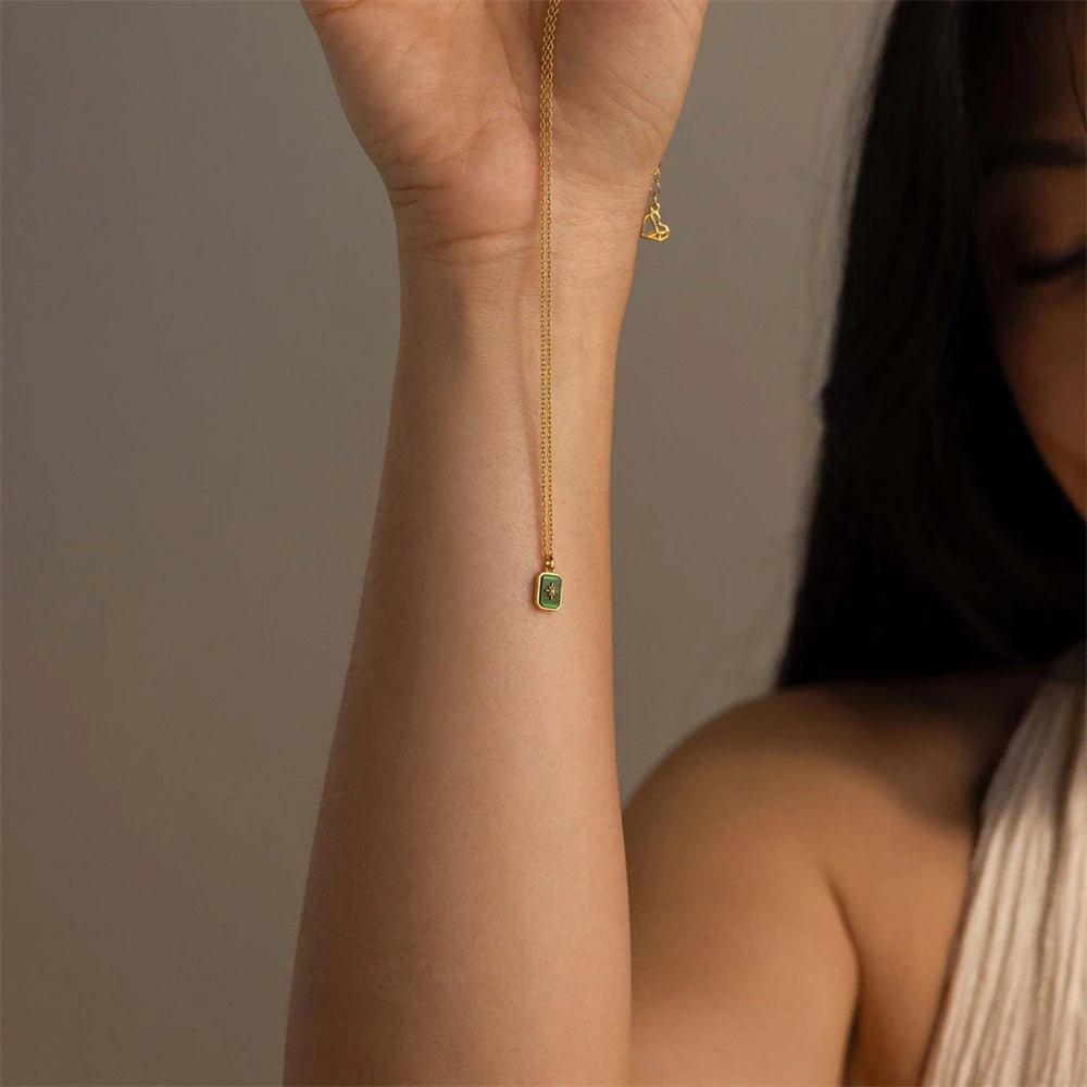 COLLAR NORTH STAR BIRTHSTONE