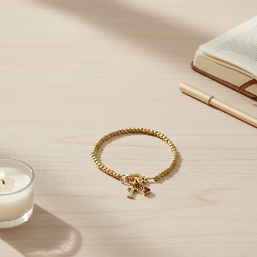 Pulsera Beaded con Inicial & Birthstone