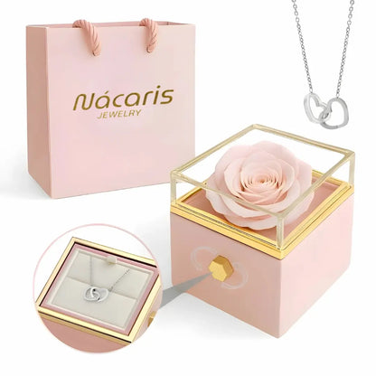 Caja de Rosa Eterna | Rosa Real y Collar Personalizado En Oro 18K