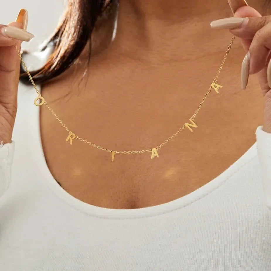 Collar Alice Letter Name