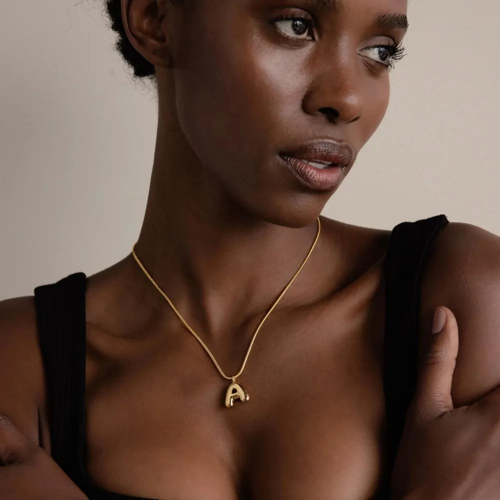 Collar Bubble Letter