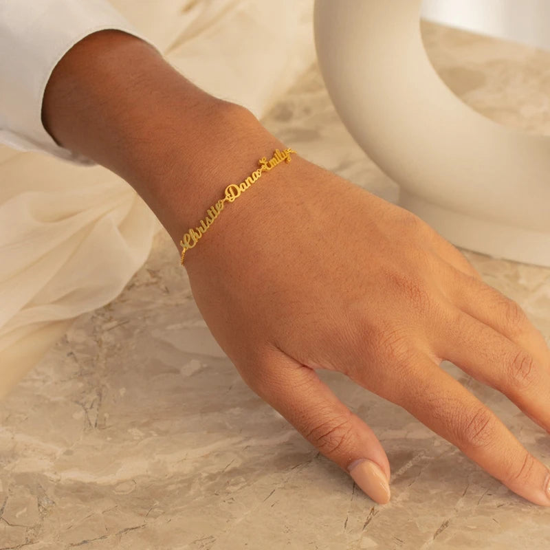 Pulsera Petite Tiny Multiple Name