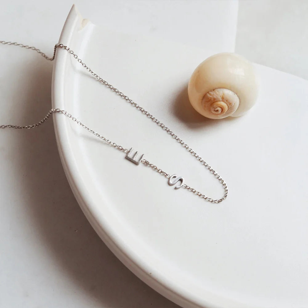 Collar Sideways Initial