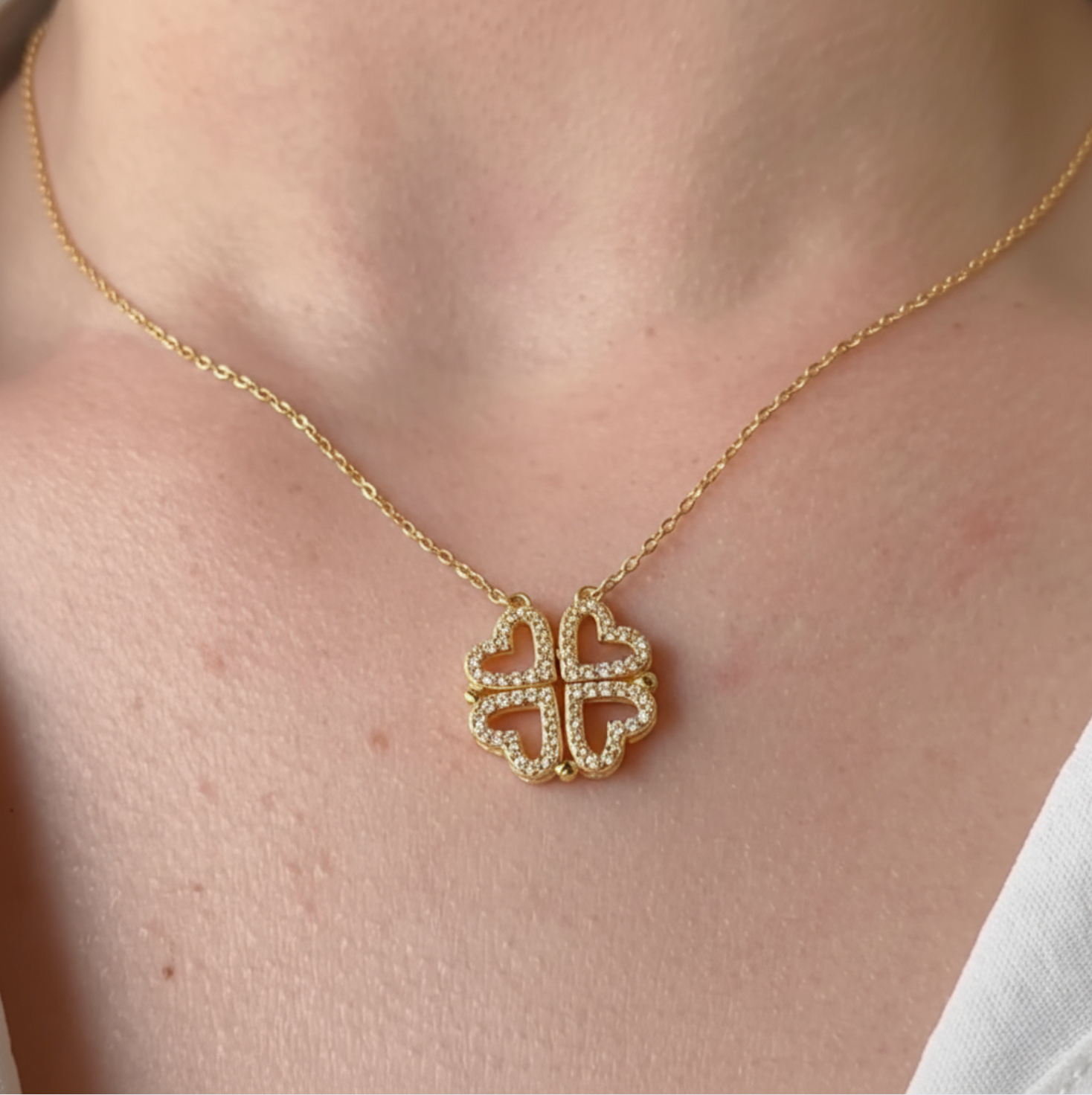 REGALO ÚNICO - ROSA ETERNA Y COLLAR "A MI HIJA"