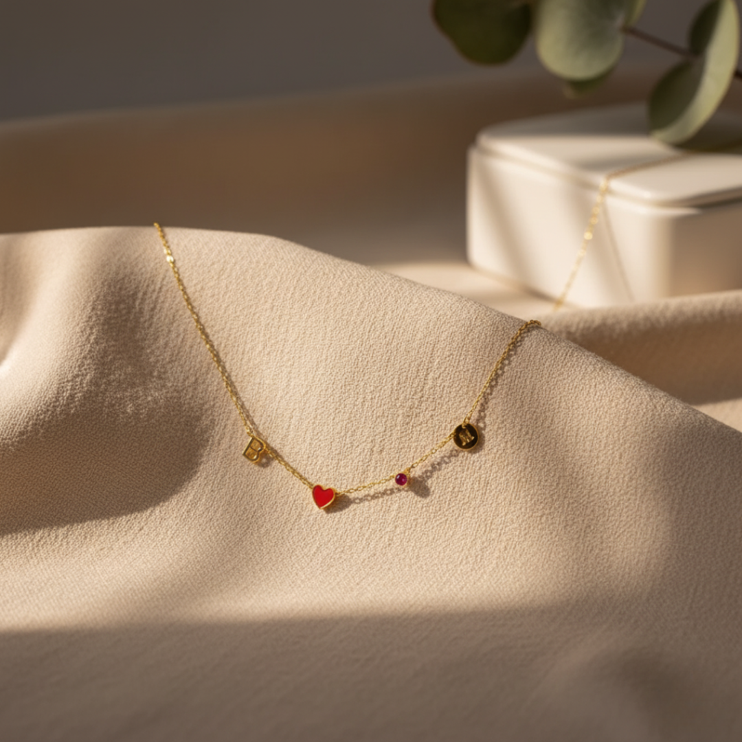 Collar Dainty Space Charm