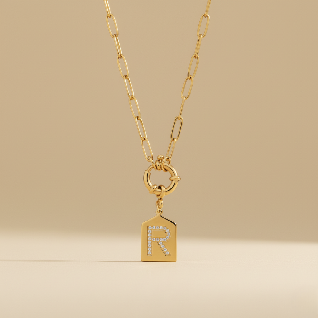 Collar Pavé con Inicial Colgante