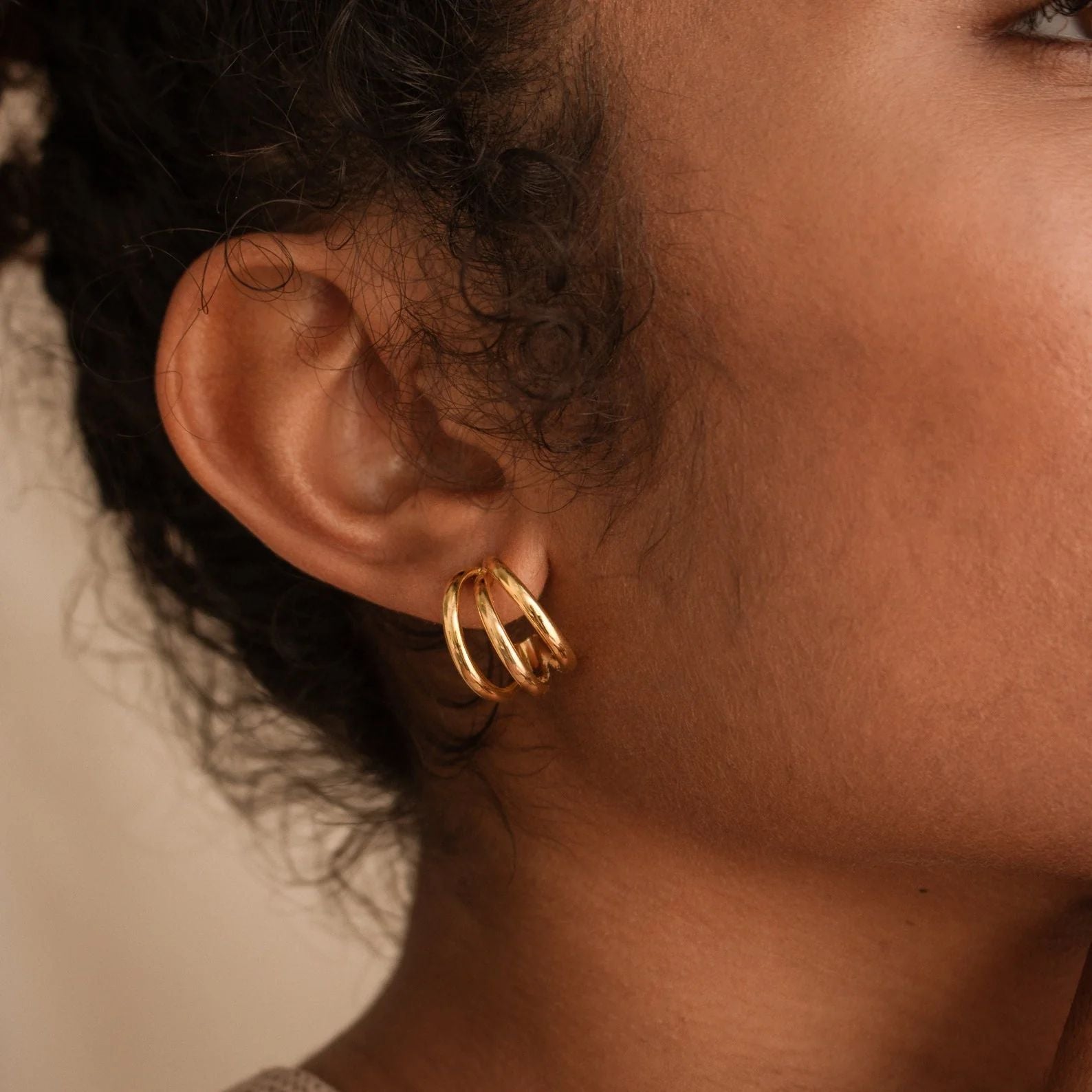 Aros Jenna Triple Hoops