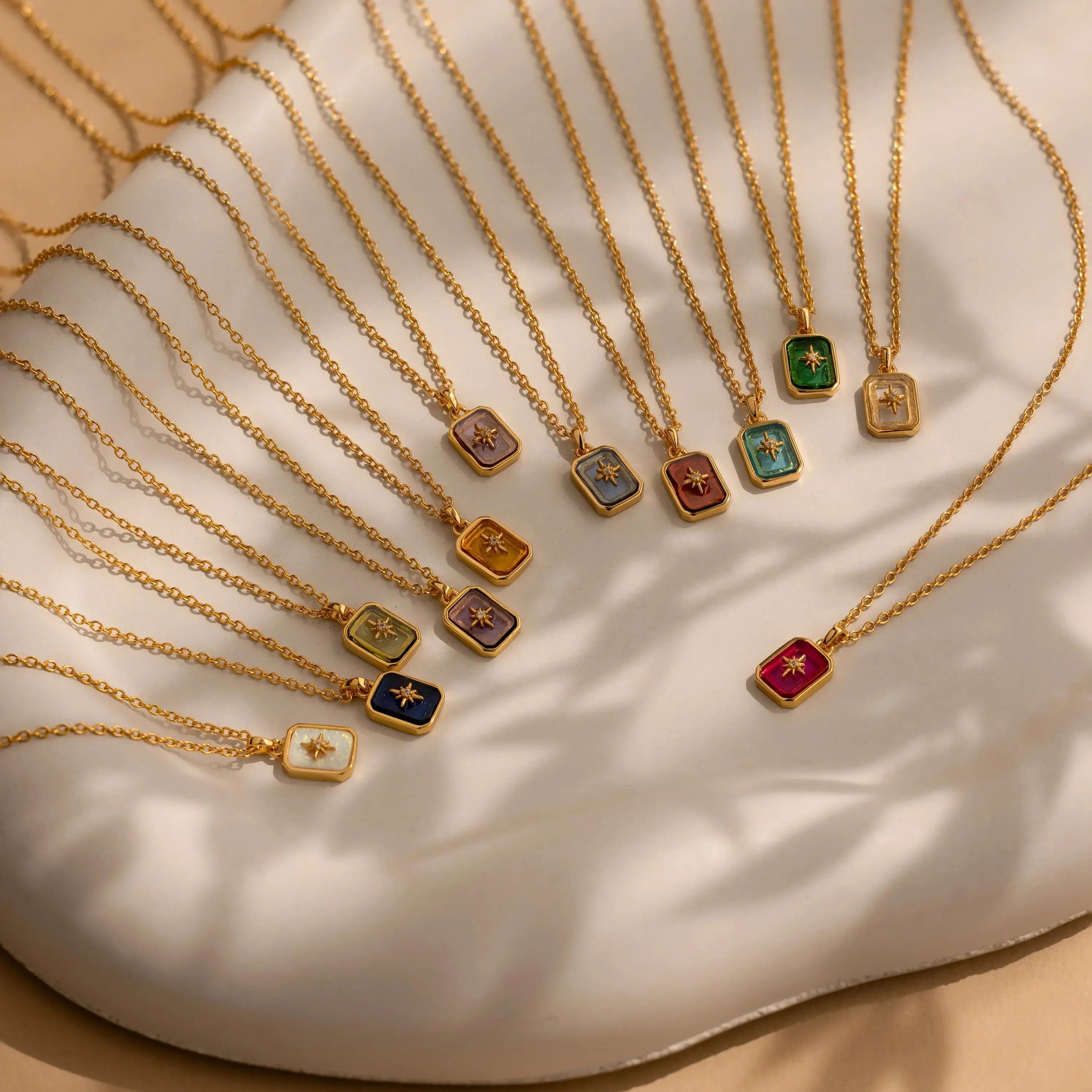 COLLAR NORTH STAR BIRTHSTONE