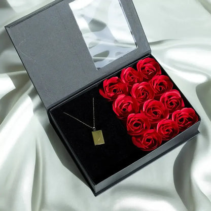 LOVE LETTER COLLAR CARTA DE AMOR